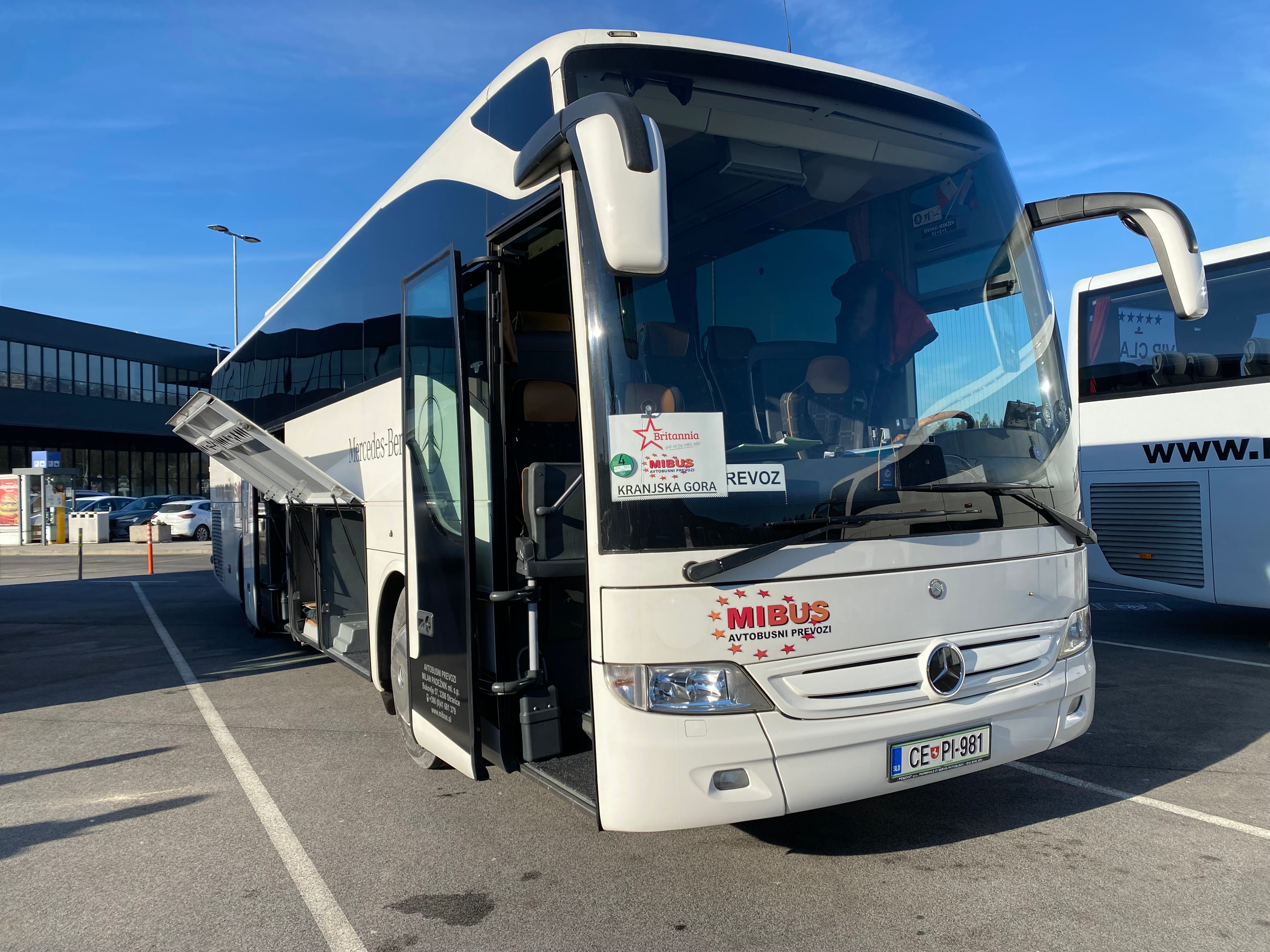 Mercedes-Benz Tourismo – glavna slika